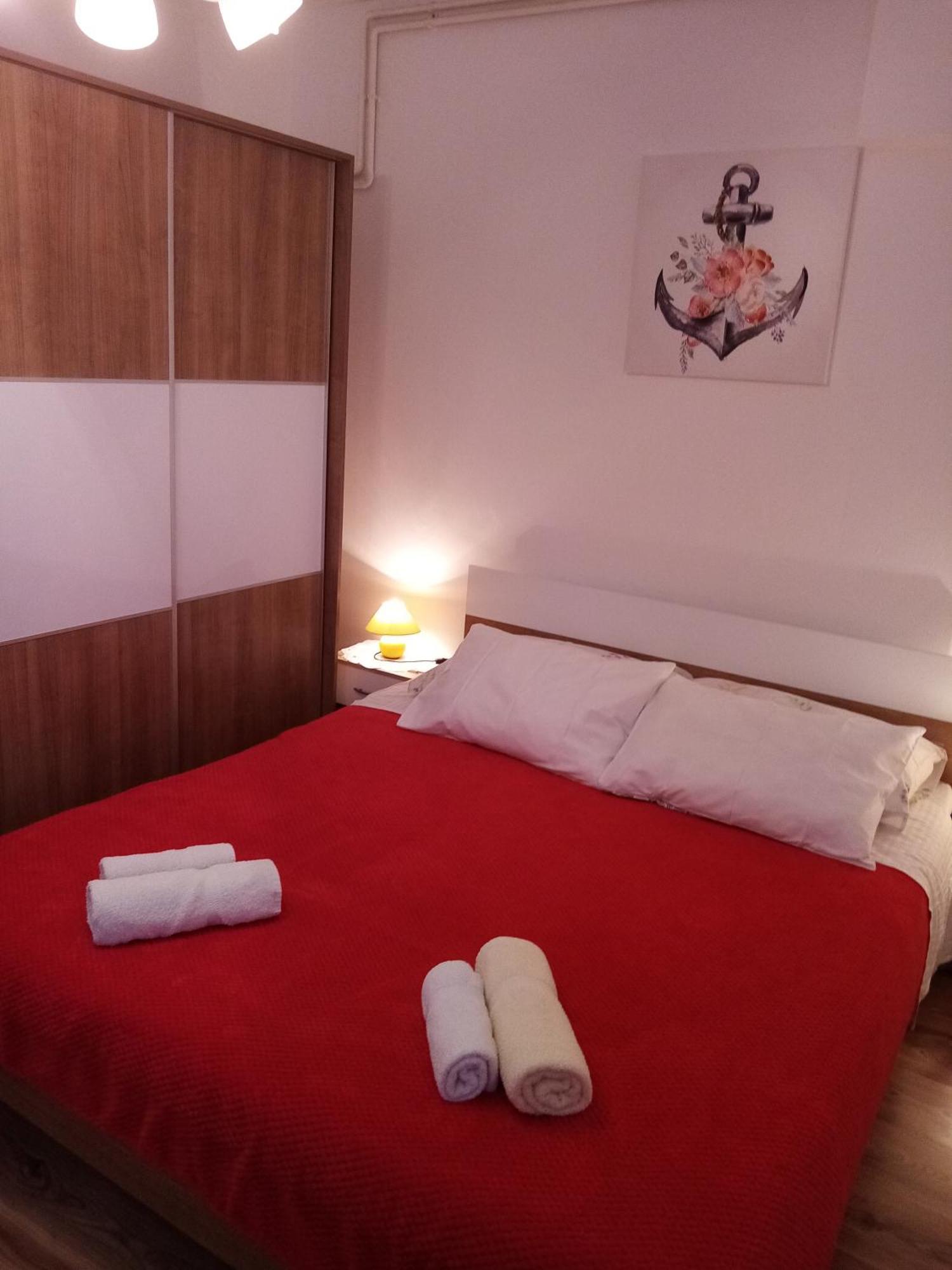 Apartmani Vitkovic II Cres Exteriör bild
